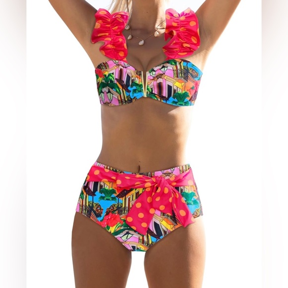 Ruffle Flounce Tie Bikini - Picture 2 of 9